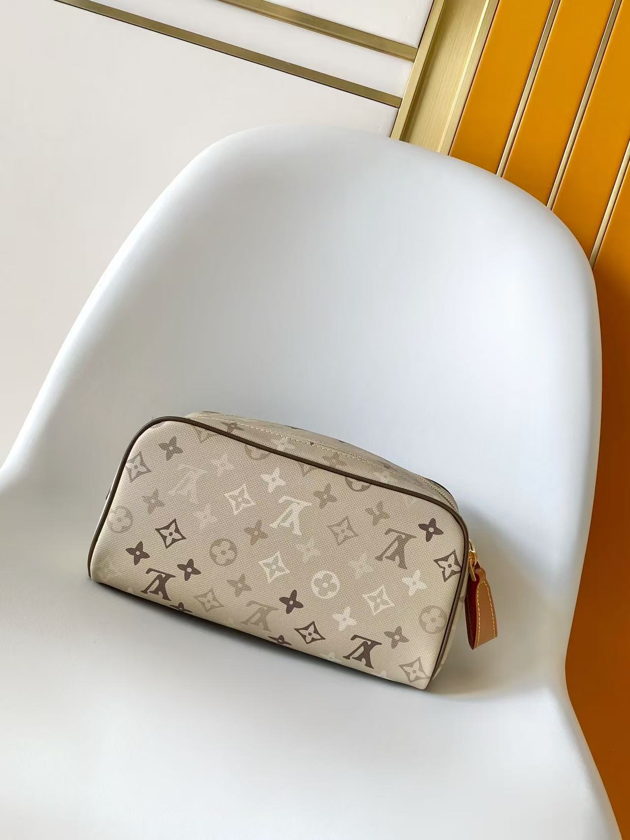 M29161 LV DOPP KIT Toiletry Bag - 图片 7