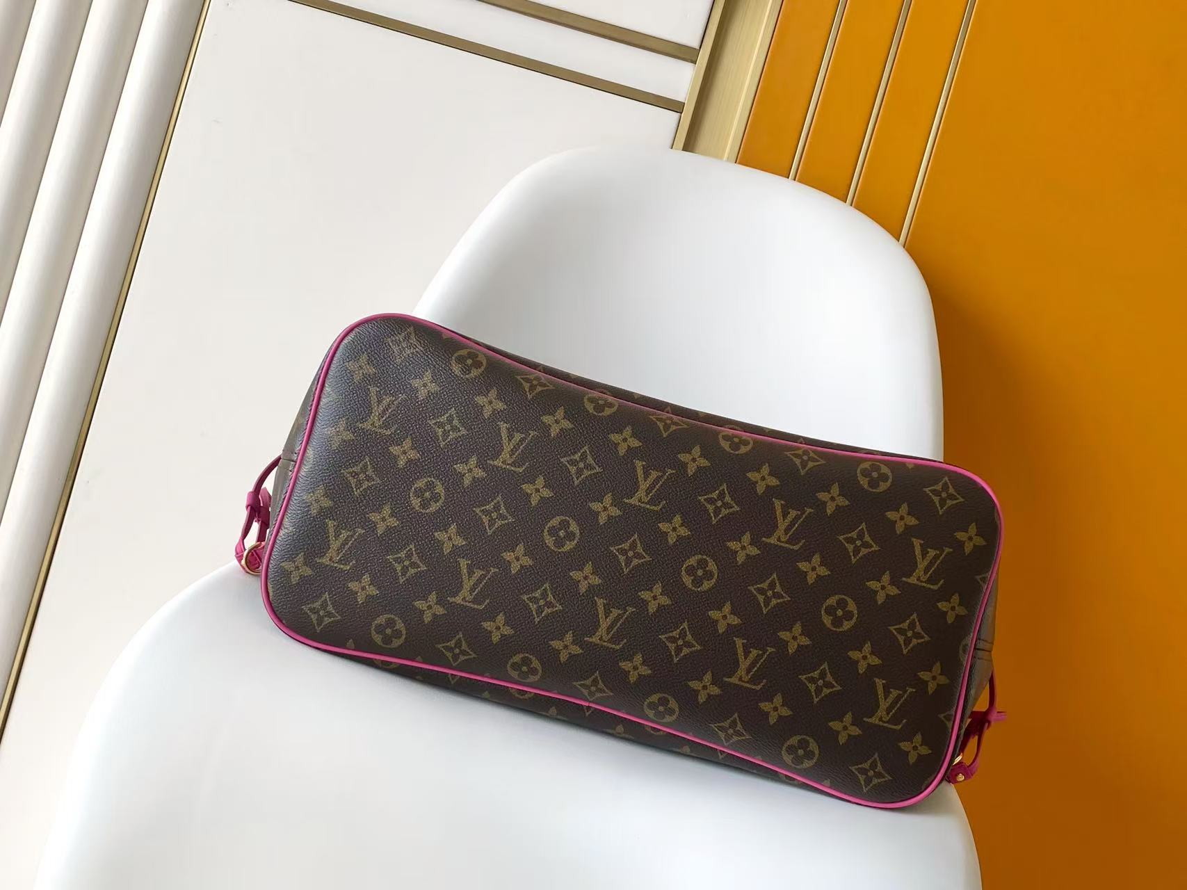 M29223 LV Neverfull - 图片 8