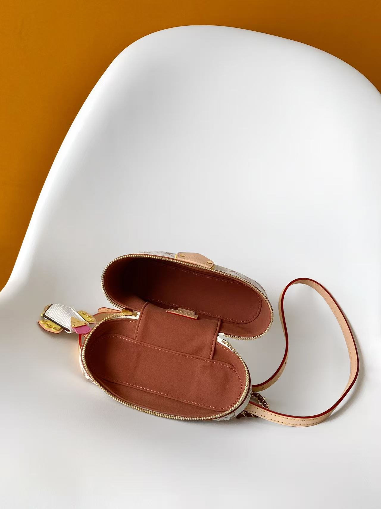 M29782 LV VANITY CHAIN POUCH - 图片 10