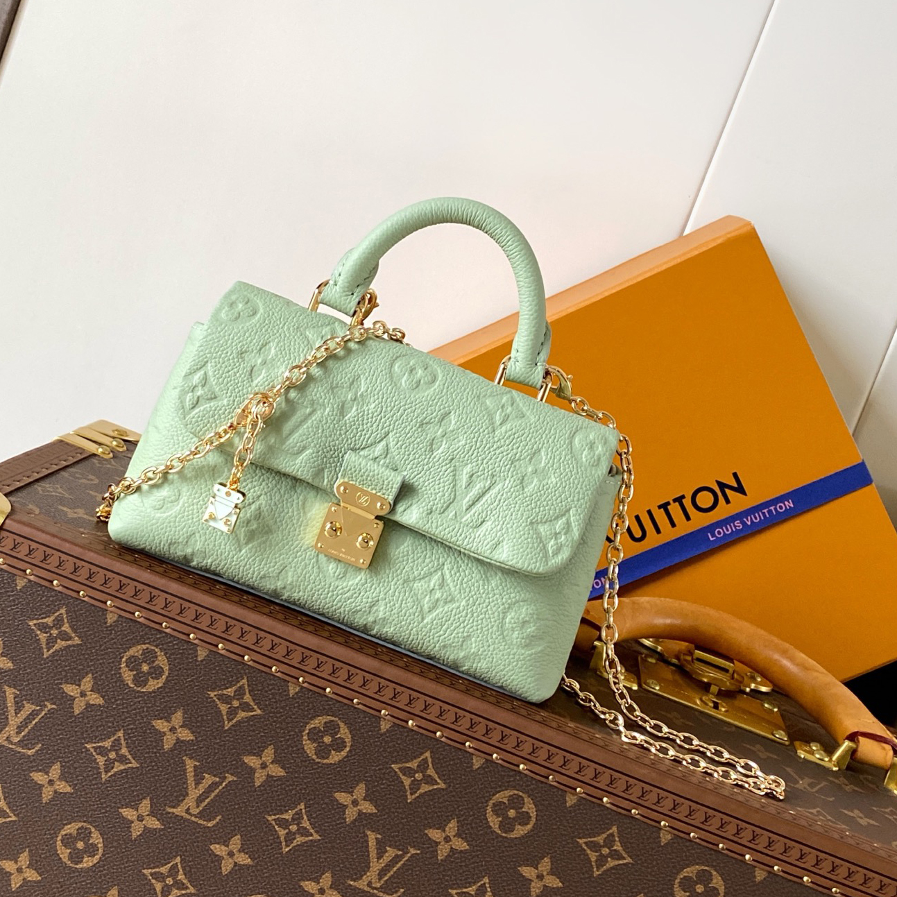 M29785 LV NANO MADELEINE