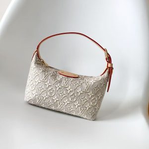 M29879 LV POCHETTE HILLS