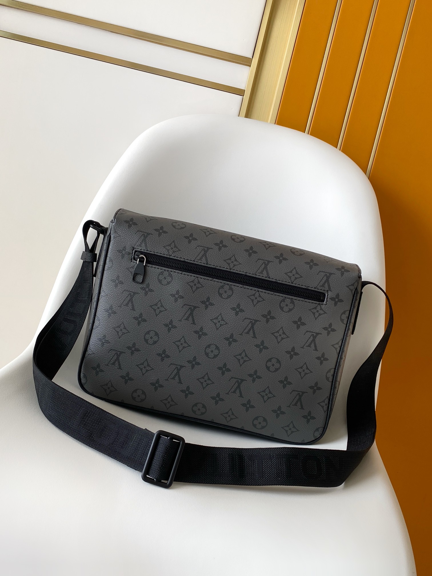 M2A192 LV Bastille Mini Messenger Bag - 图片 9