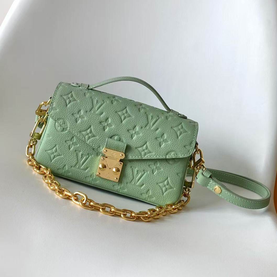 M2A339 LV Pochette Métis East West handbag