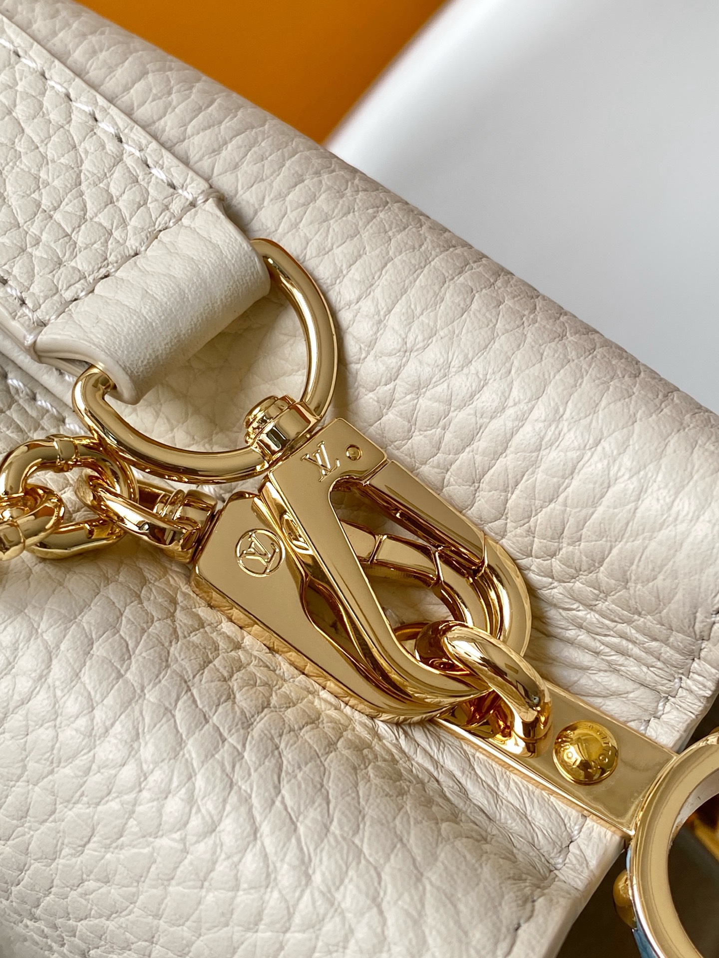 M2A443 LV Capucines Mini Handbag - 图片 4