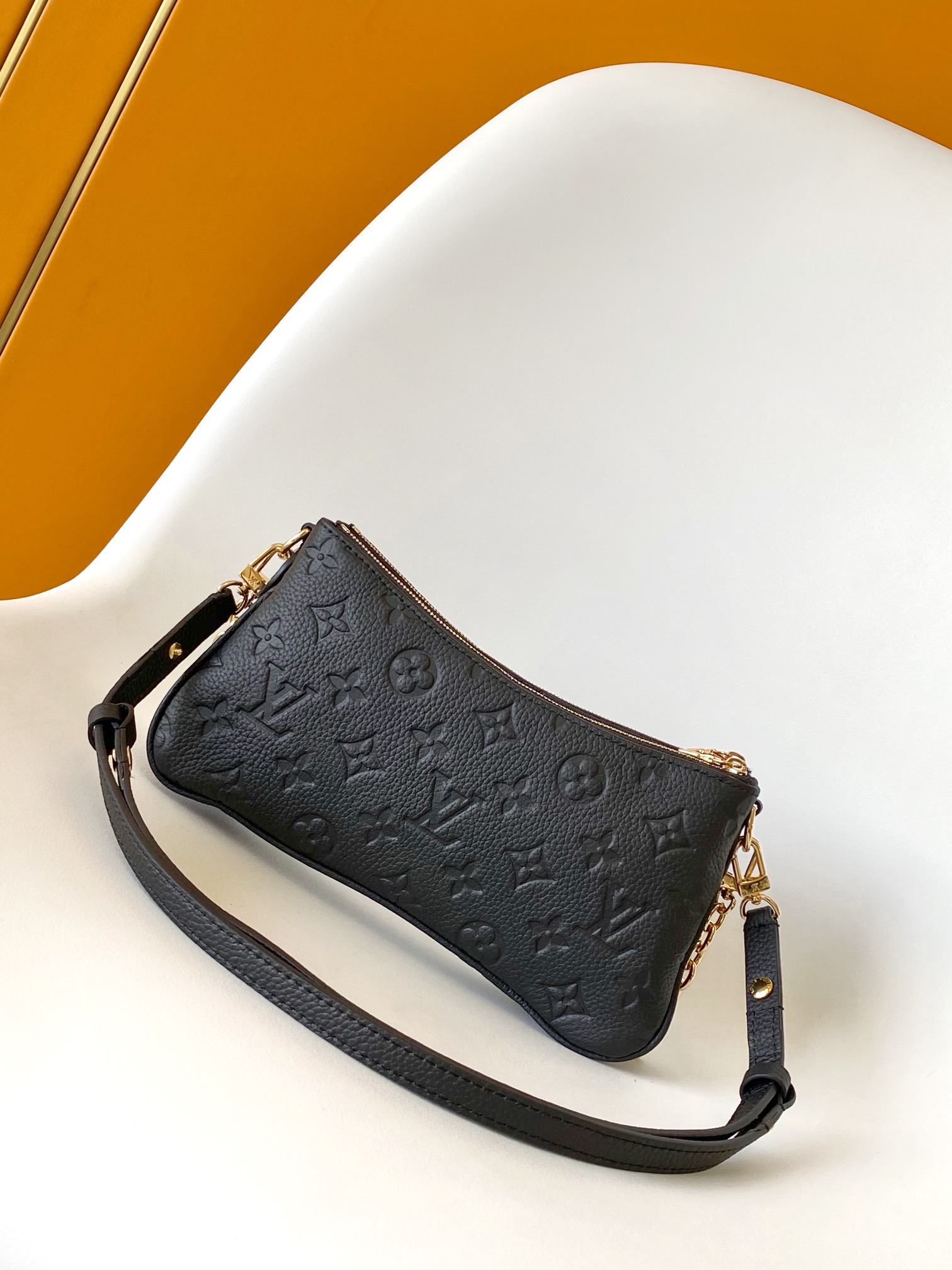 M83301 LV Liv Pochette - 图片 9