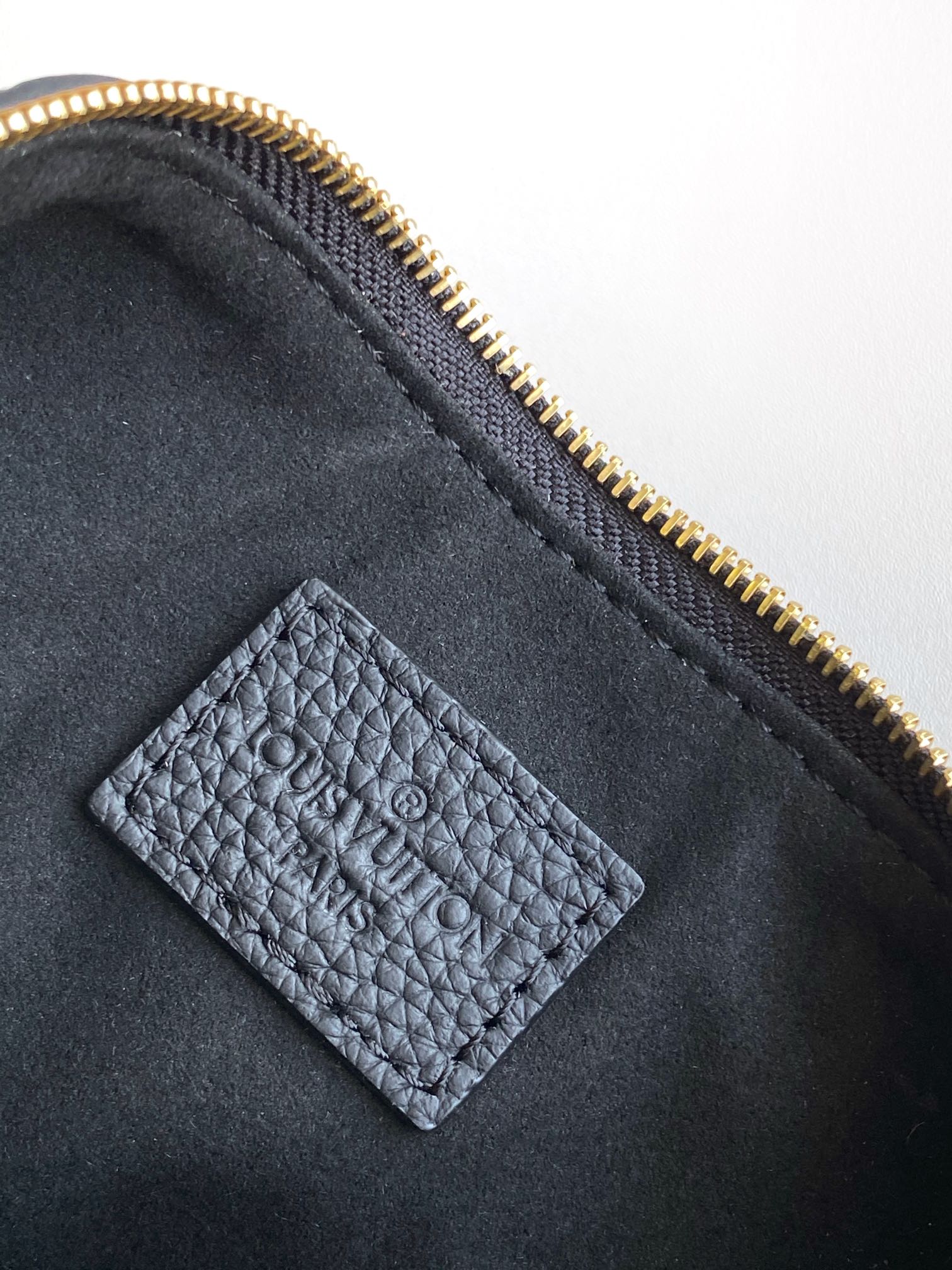 M83301 LV Liv Pochette - 图片 3