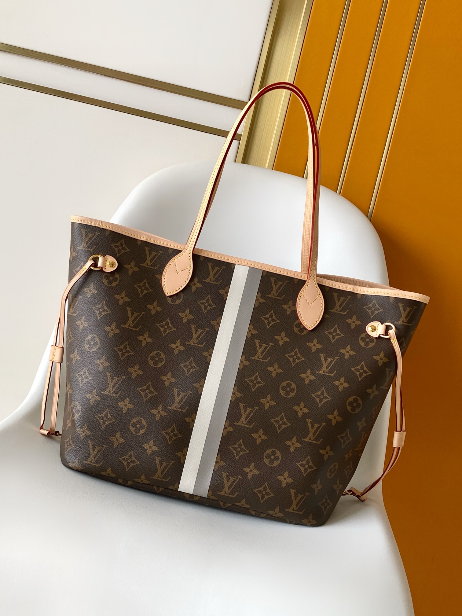 P01926 LV NEVERFULL MON MONOGRAM Medium Bag - 图片 9